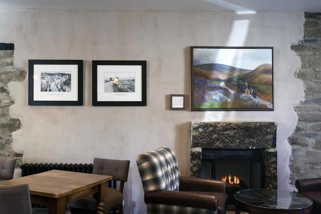 Hotel The White Hart Cullompton Exterior foto